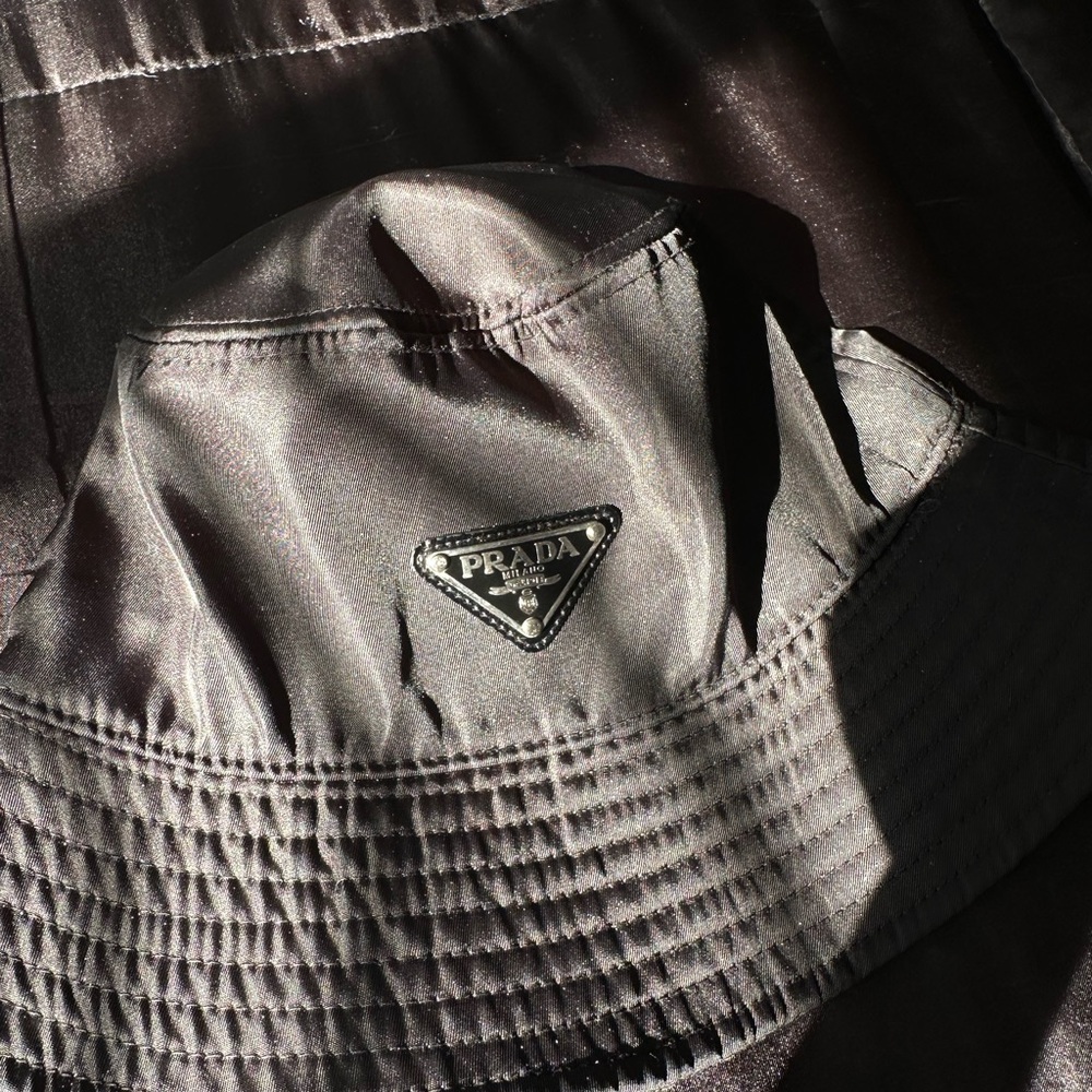 Prada hat - Picture 3 of 4